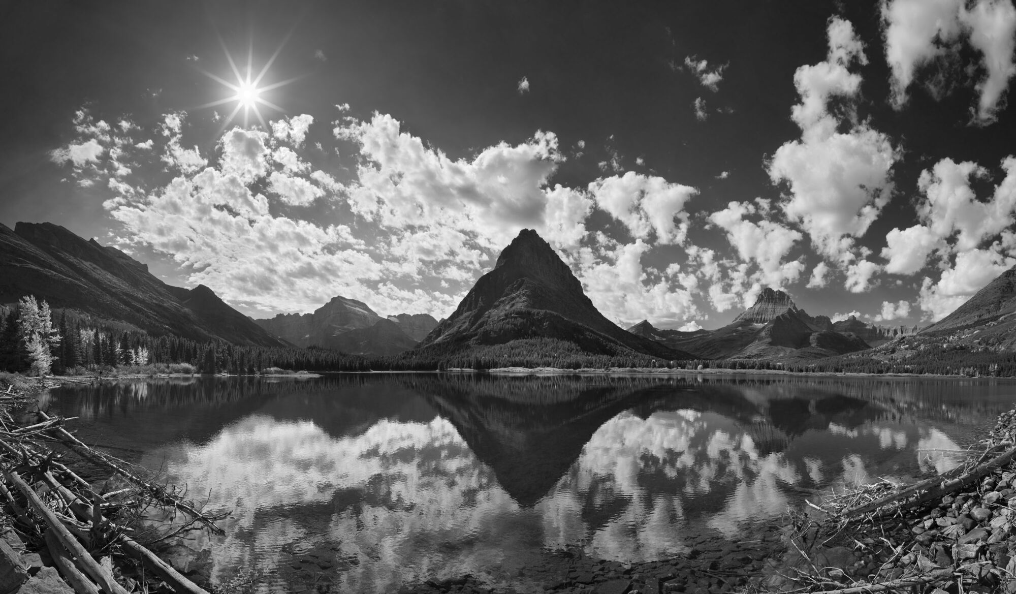 Photos ‘Between Light & Dark’ on display at Elverhoj