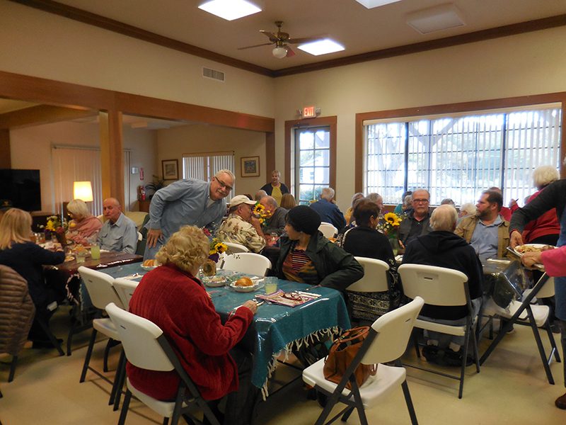 Cattlewomen serve tri-tip dinner at Los Alamos Valley Senior Center