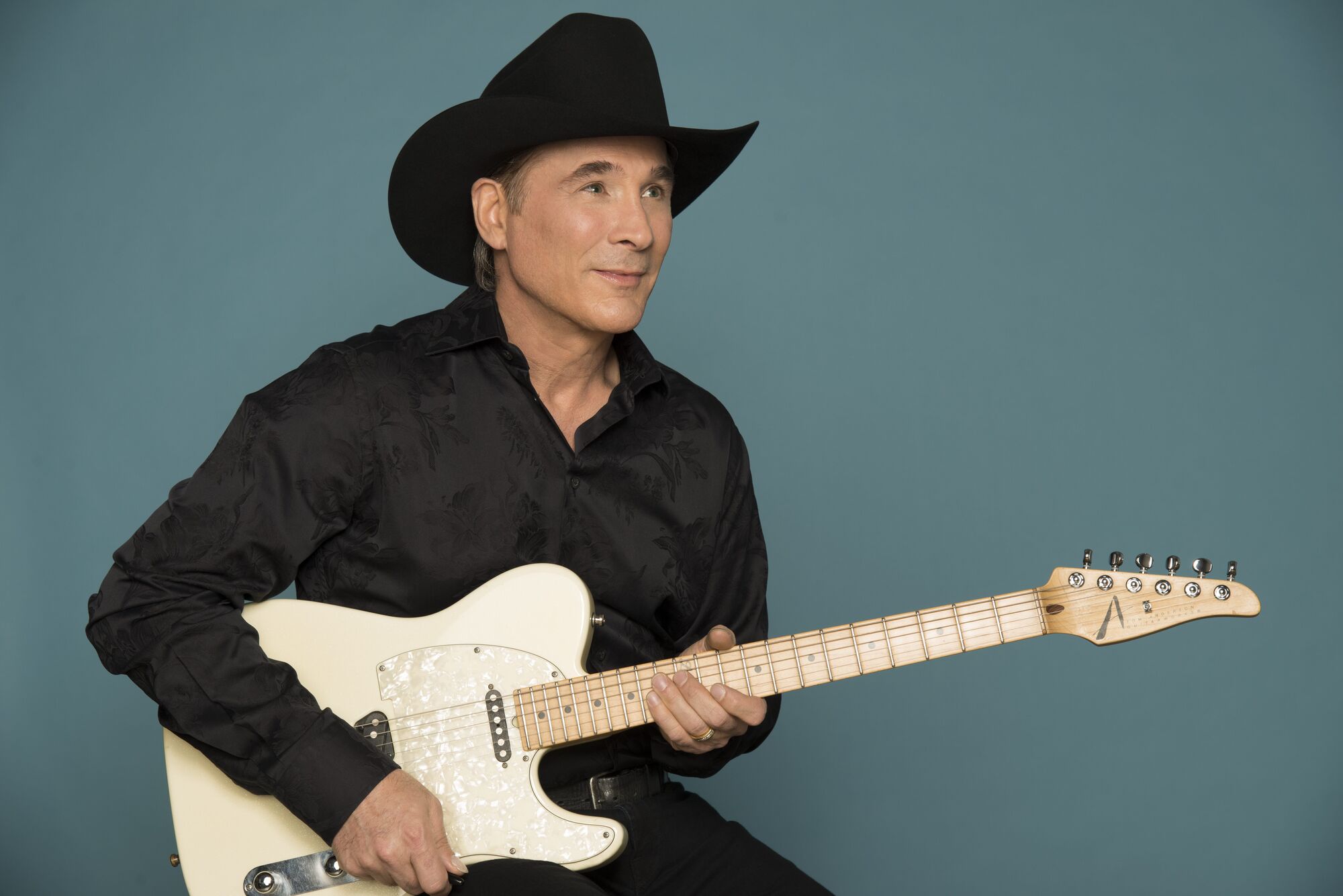Clint Black returning to Solvang Festival Theater
