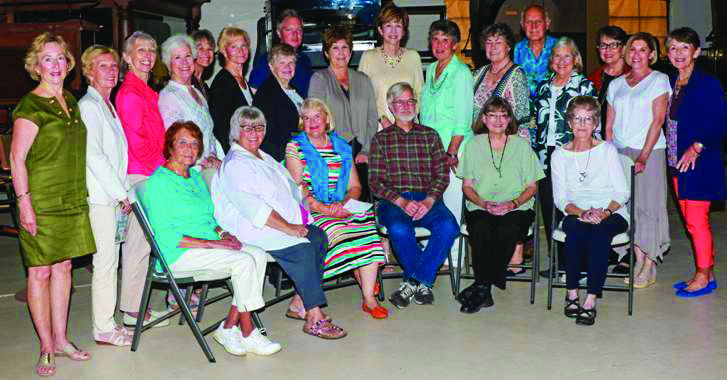 SYV hospital auxiliary celebrates volunteers