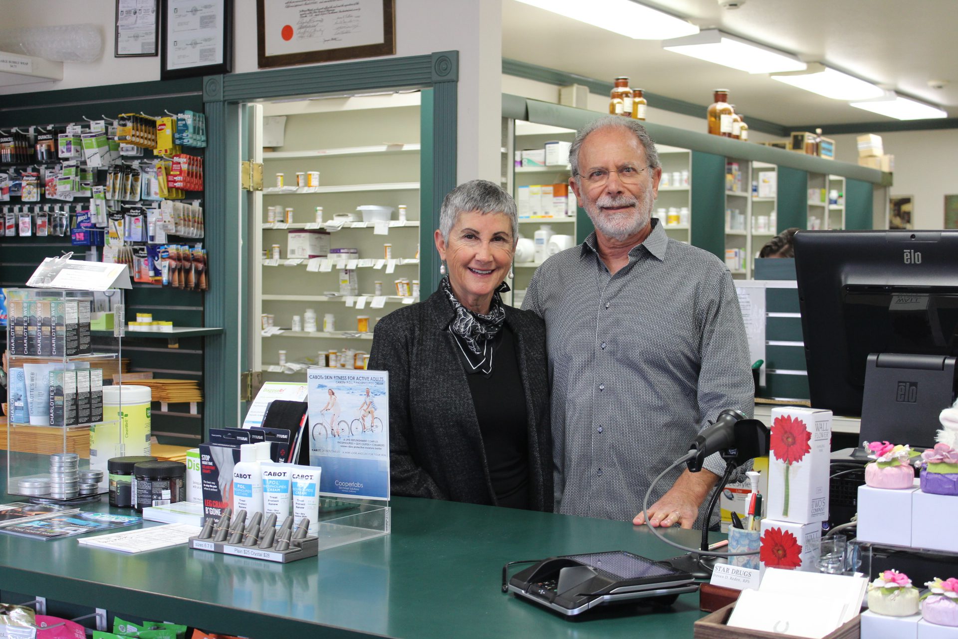 Star Drug announces its closing April 24