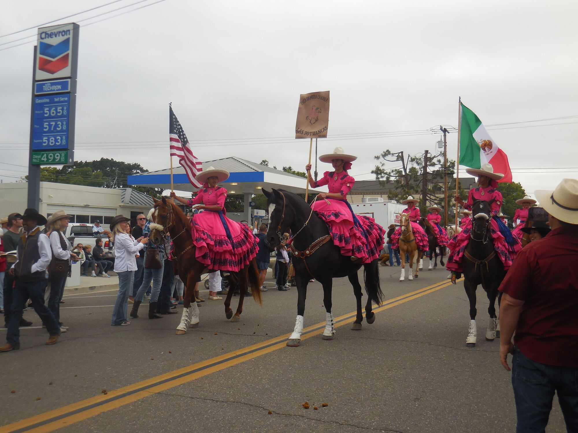 Community kicks up its heels at Old Santa Ynez Days
