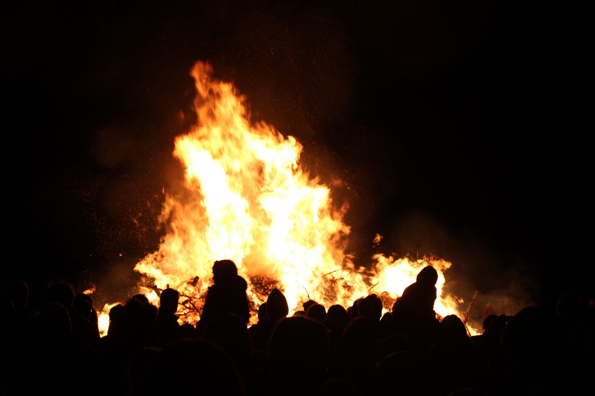 Solvang cancels Friday’s Christmas Tree Burn