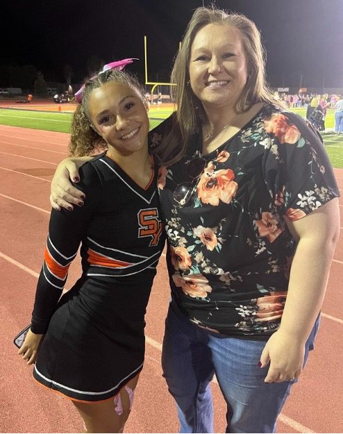 Santa Ynez football boosters fundraise for a Pirate family