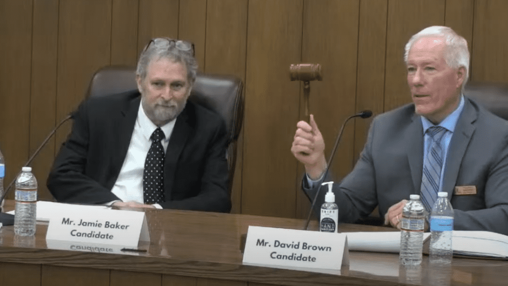 Mayoral candidates Baker, Brown take part in Solvang voters forum