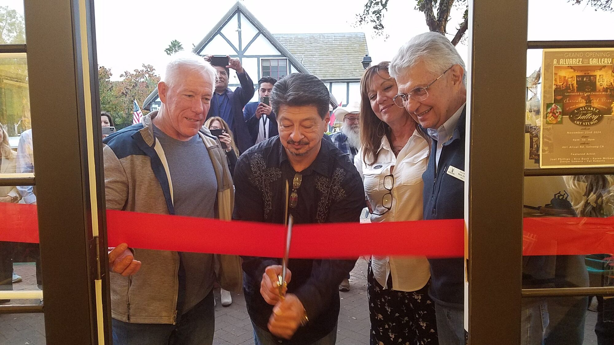 The A. Alvarez Fine Art Gallery holds grand opening and ribbon-cutting ceremony