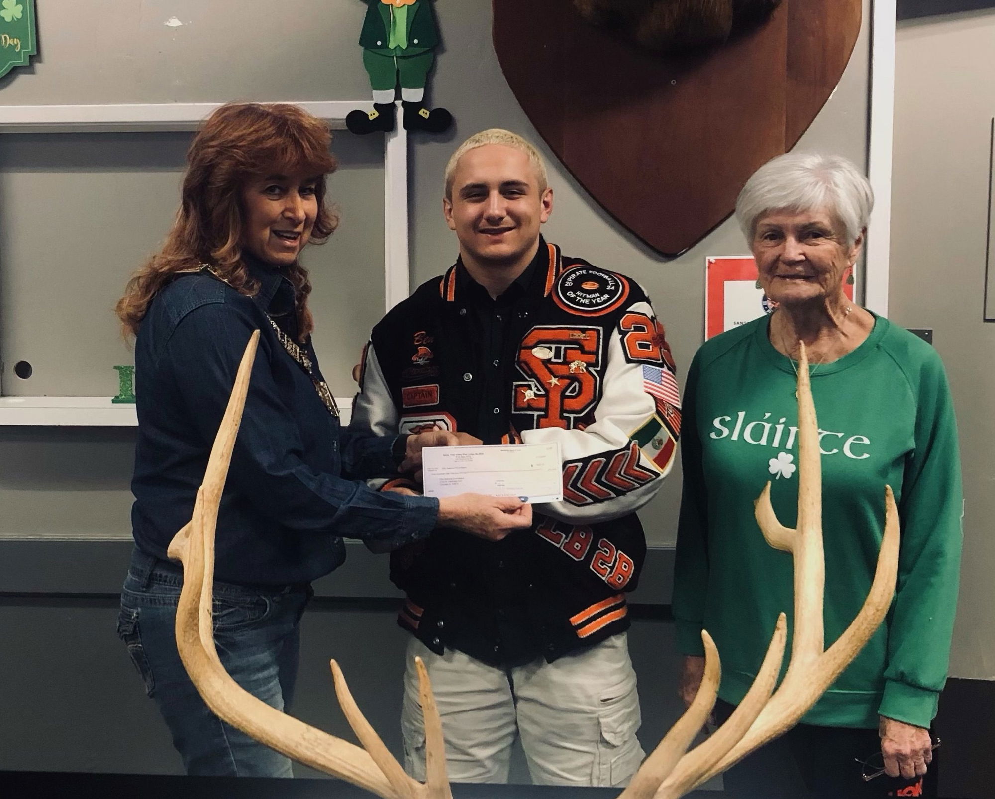 Ben Flores and Mykah Hardy named Santa Ynez Valley Elks Students of the Month