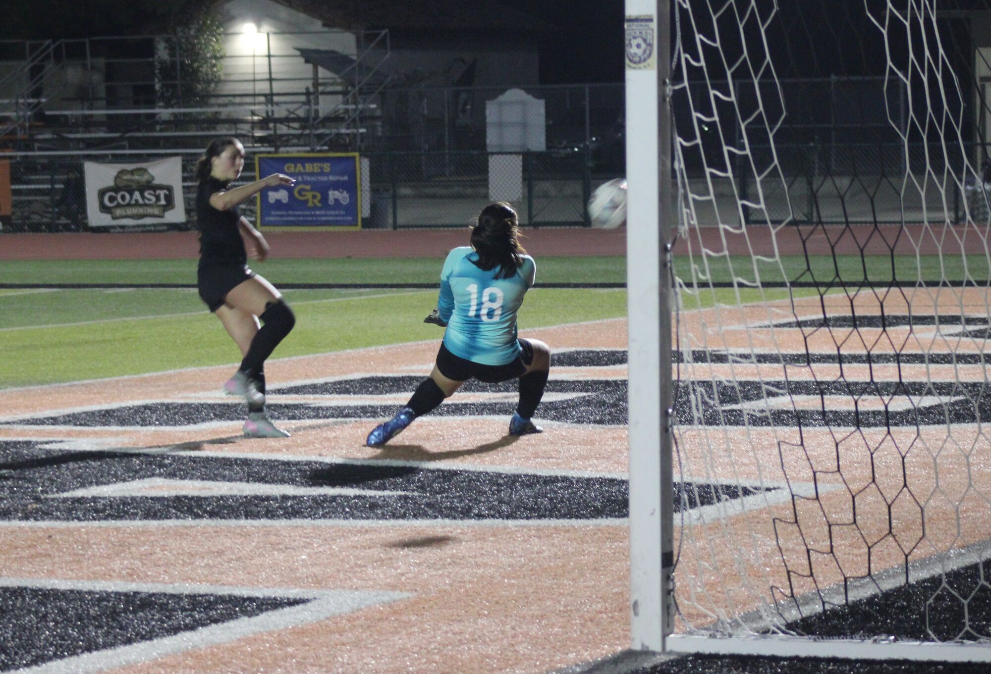 Pirates girls soccer riding new 'calm' to undefeated league record