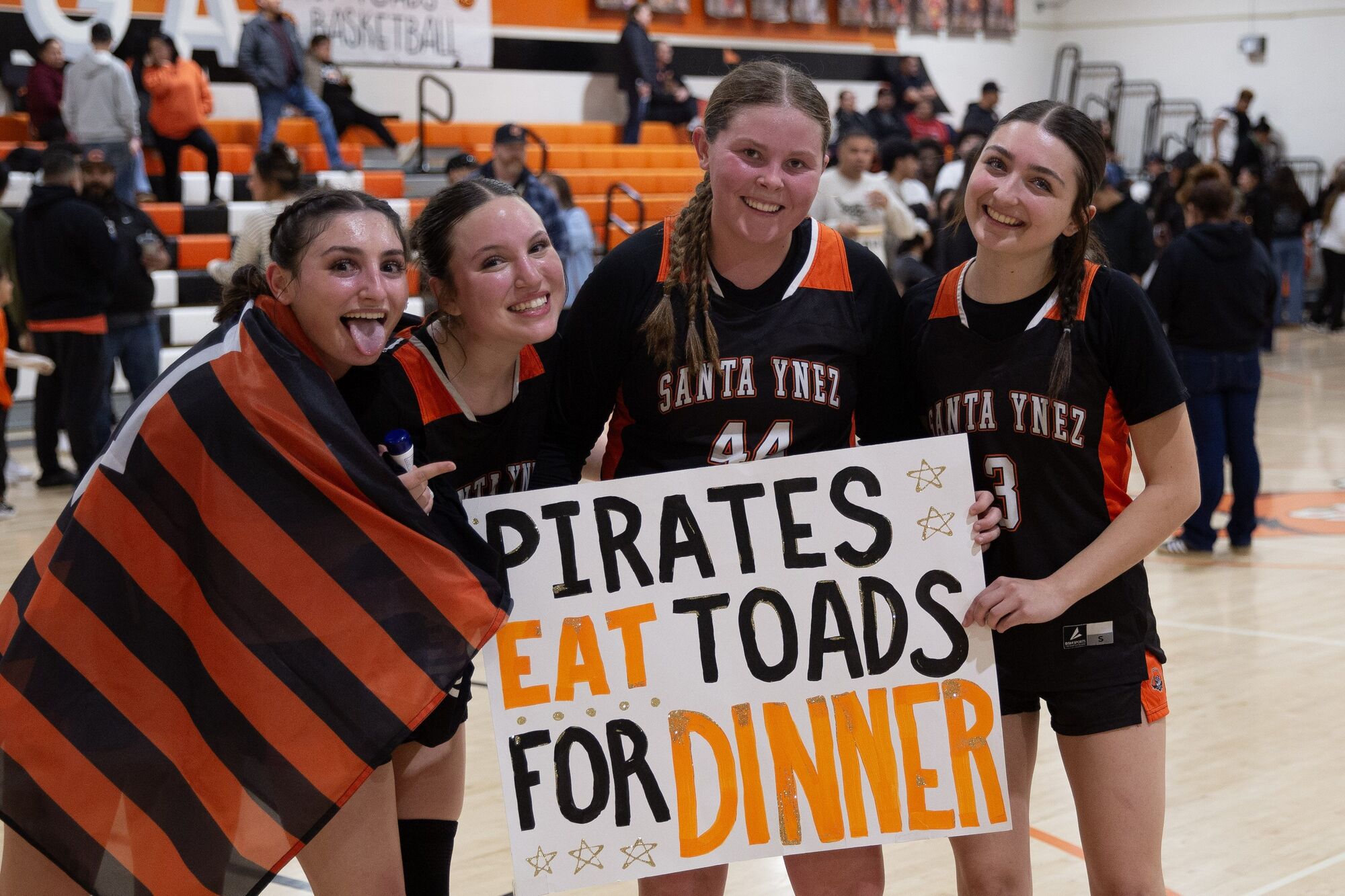 Pirates girls basketball to face Rosamond for CIF Central Section Division V championship