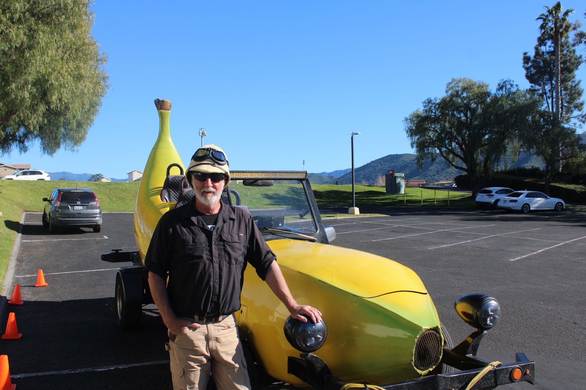'Big Banana Car' makes weekend pit stop in Buellton